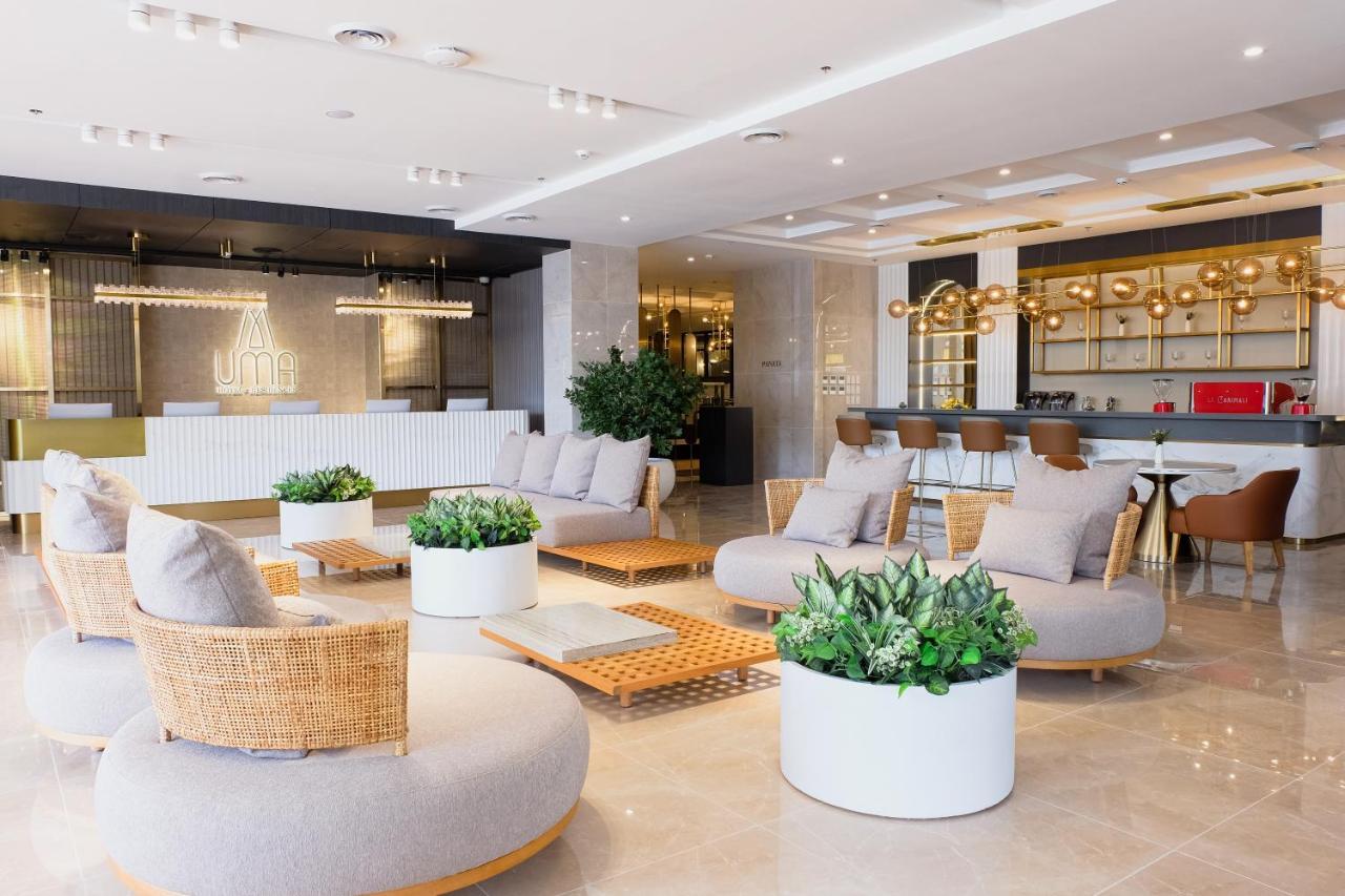 Uma Hotel And Residences Naga  Exterior photo