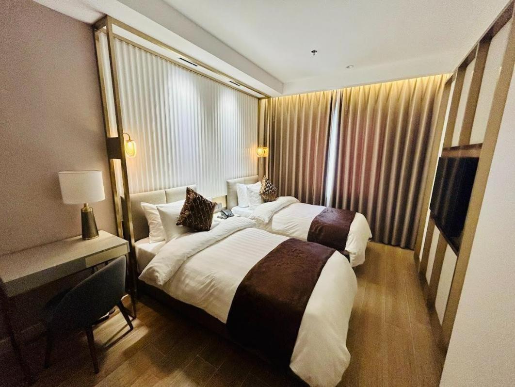 Uma Hotel And Residences Naga  Room photo